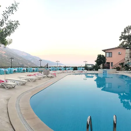 Aygul Hotel 3*